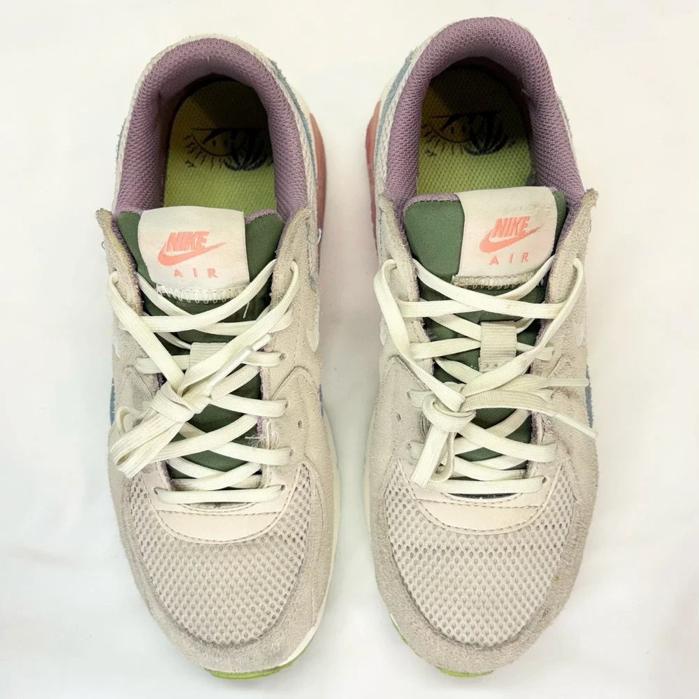 Nike great preowned